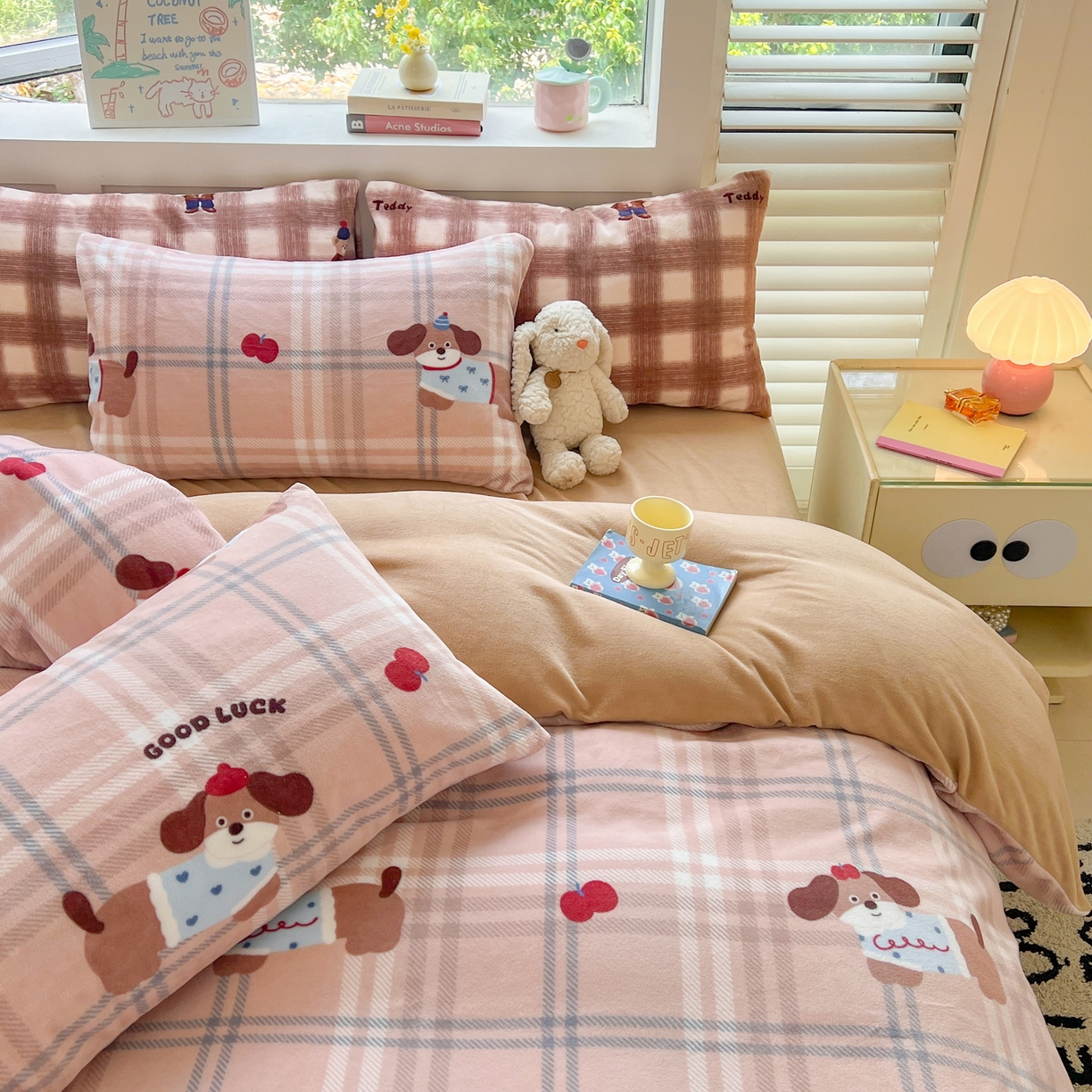 91家纺网 家纺一手货源 找家纺 LIFE.丽芙 2025秋冬新款A类牛奶绒加厚保暖单被套 皮皮狗