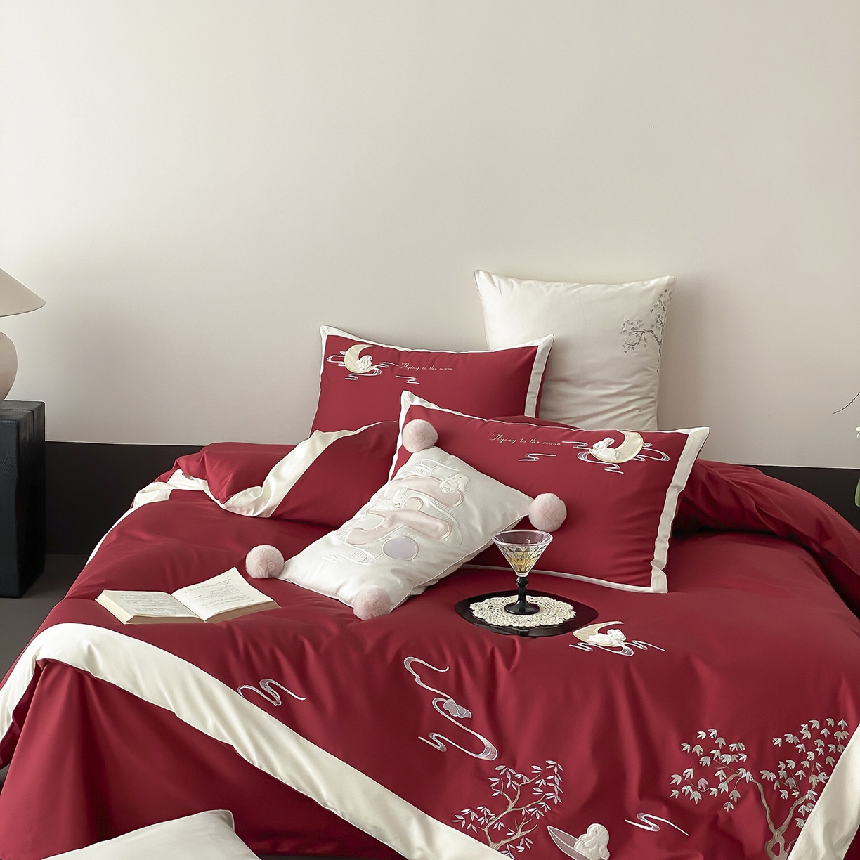 91家纺网 家纺一手货源 找家纺 MIU缪家居 2025新款100支全棉亲肤四件套-喜乐兔 喜乐兔-红