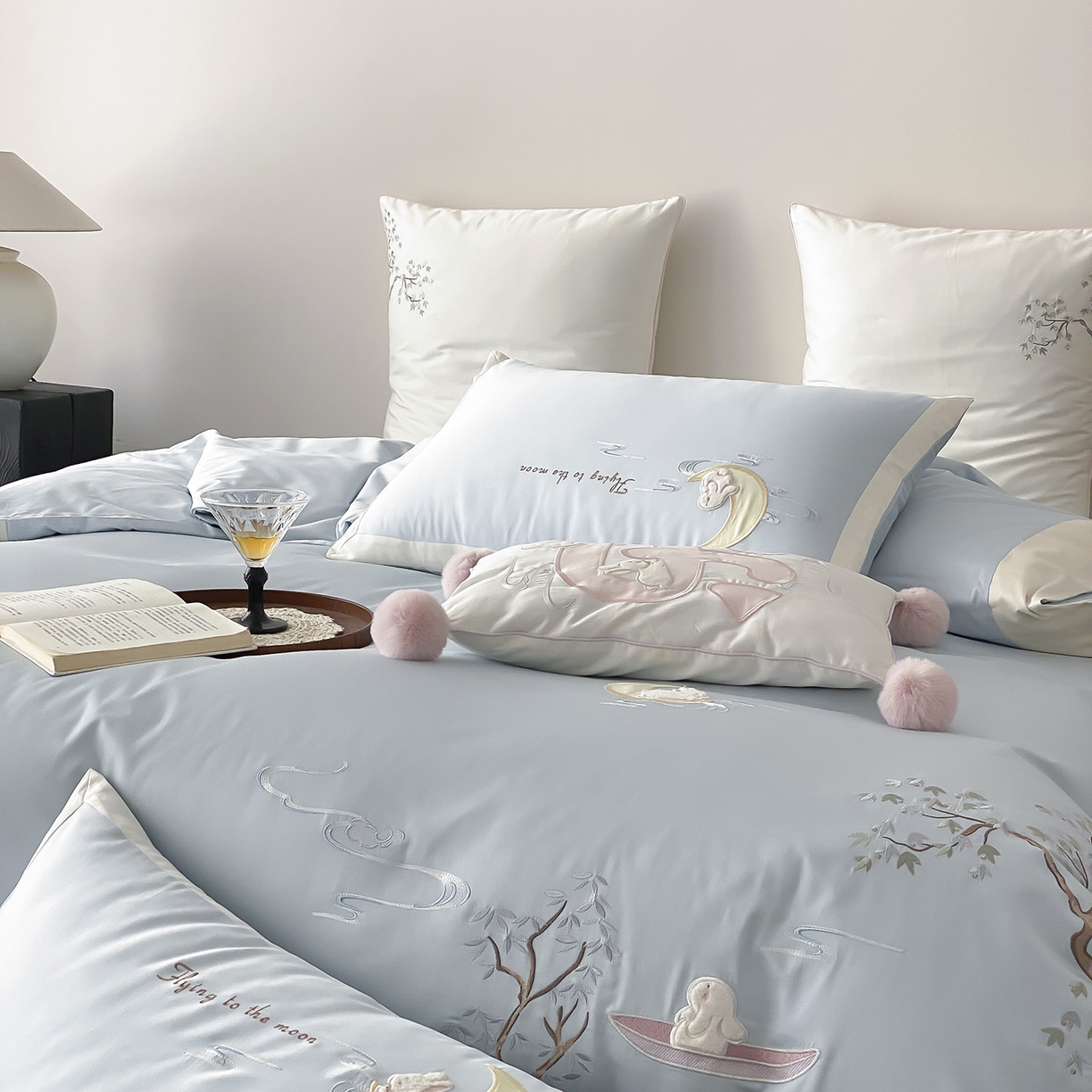 91家纺网 家纺一手货源 找家纺 MIU缪家居 2025新款100支全棉亲肤四件套-喜乐兔 喜乐兔-蓝