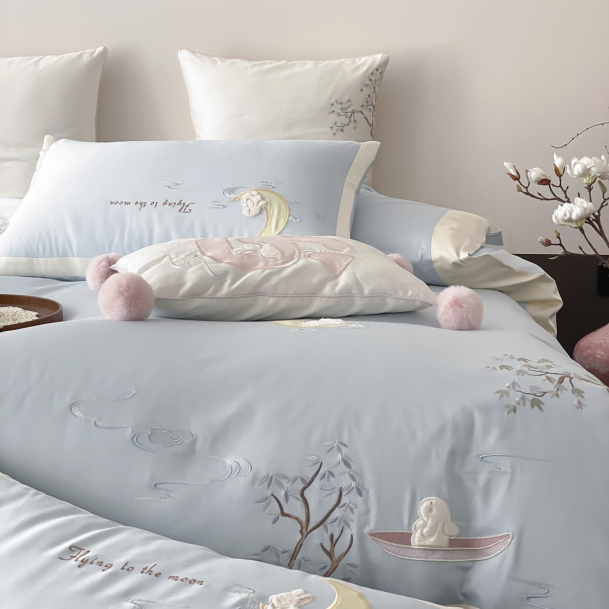 91家纺网 家纺一手货源 找家纺 MIU缪家居 2025新款100支全棉亲肤四件套-喜乐兔 喜乐兔-蓝