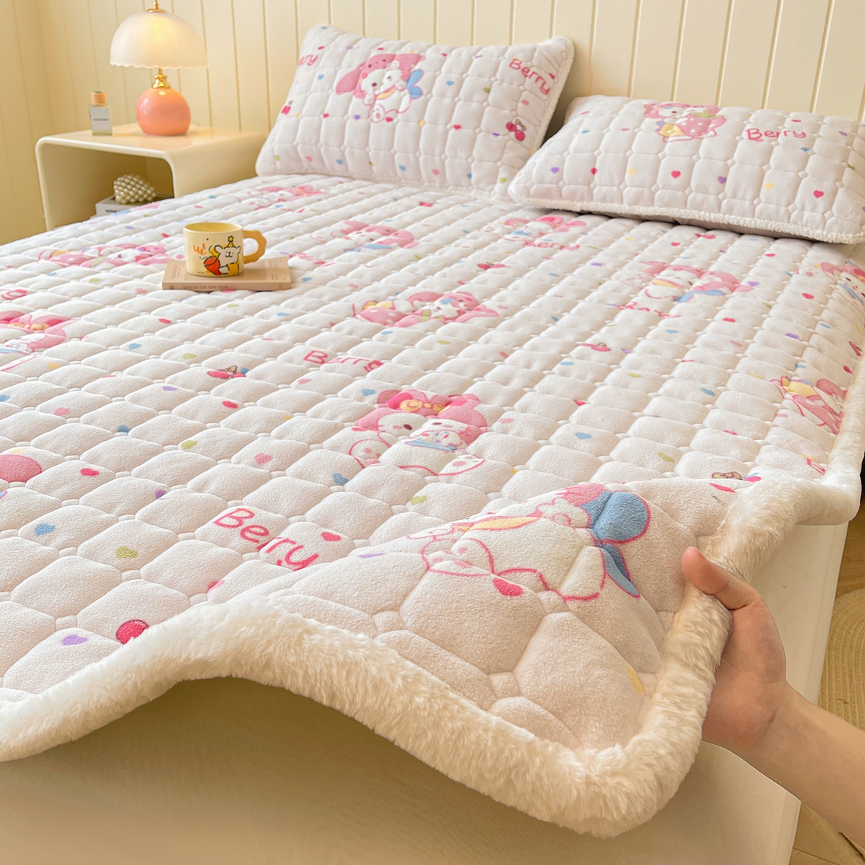 LIFE.丽芙 2025秋冬新款牛奶绒加厚夹棉床垫床护垫单件印花卡通小清新床褥床垫子三件套 乖乖喵