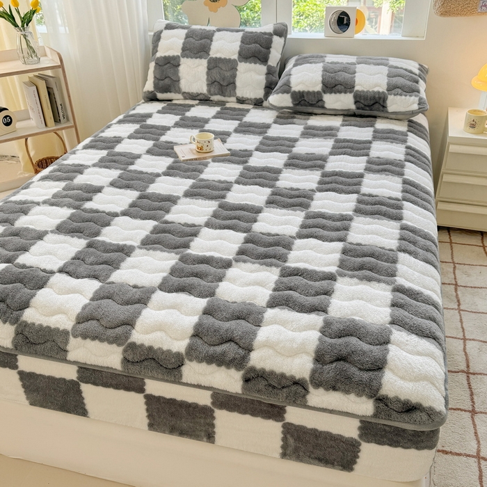 LIFE.丽芙 2025秋冬北极绒加厚夹棉床笠三件套印花泰迪绒床垫保护套罩(自然光图) 棋盘格-灰色