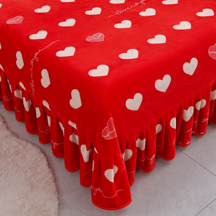 91家纺网 家纺一手货源 找家纺 赛丽雅 2025新款牛奶绒床裙四件套8-9斤法莱绒直播爆款日产2万套 红色爱心