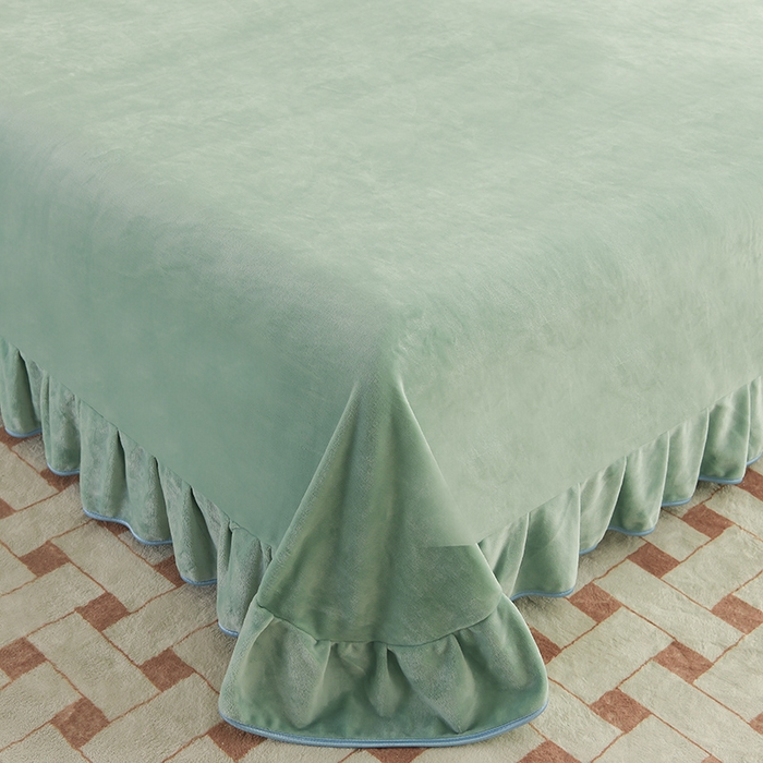 91家纺网 家纺一手货源 找家纺 赛丽雅 2025新款牛奶绒床裙四件套8-9斤法莱绒直播爆款日产2万套 花枝如梦-绿