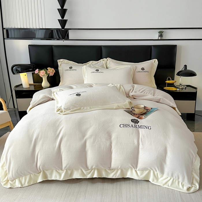 91家纺网 家纺一手货源 找家纺 畅畅家纺 2025新款冬季加厚牛奶绒刺绣加绒保暖四件套-山茶花系列 山茶花-奶油白