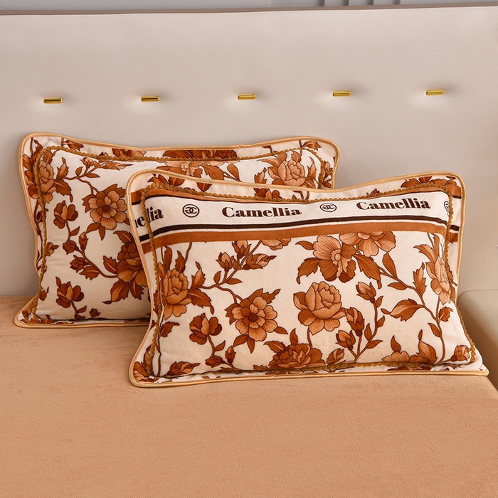 91家纺网 家纺一手货源 找家纺 赛丽雅 2025新款牛奶绒床裙四件套8-9斤法莱绒直播爆款日产2万套 暖暖花藤