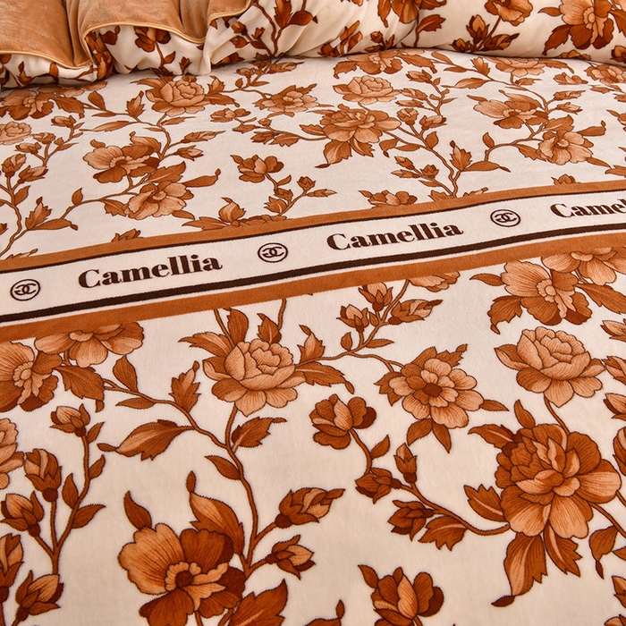 91家纺网 家纺一手货源 找家纺 赛丽雅 2025新款牛奶绒床裙四件套8-9斤法莱绒直播爆款日产2万套 暖暖花藤