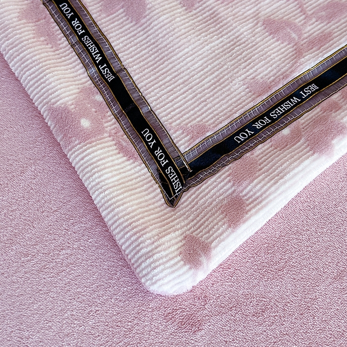 91家纺网 家纺一手货源 找家纺 （总）畅畅家纺 2025新款高克重织带款冬季保暖牛奶绒雕花床单四件套