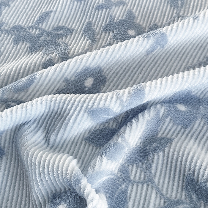 91家纺网 家纺一手货源 找家纺 畅畅家纺 2025新款高克重织带款冬季保暖牛奶绒雕花床单四件套 枫叶-蓝