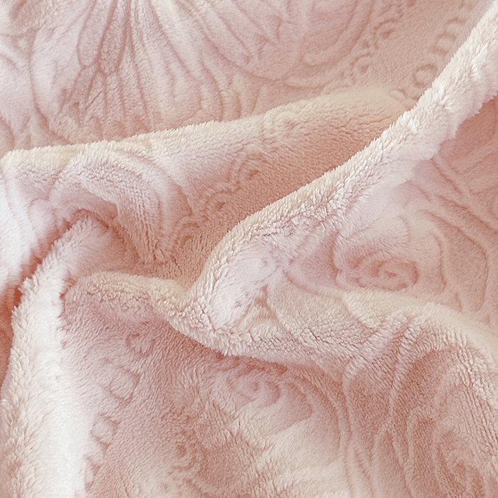 91家纺网 家纺一手货源 找家纺 畅畅家纺 2025新款高克重织带款冬季保暖牛奶绒雕花床单四件套 蝴蝶-粉玉