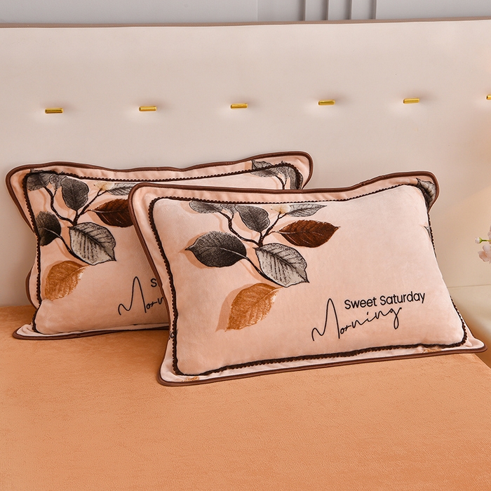 91家纺网 家纺一手货源 找家纺 赛丽雅 2025新款牛奶绒床裙四件套8-9斤法莱绒直播爆款日产2万套 叶韵悠然