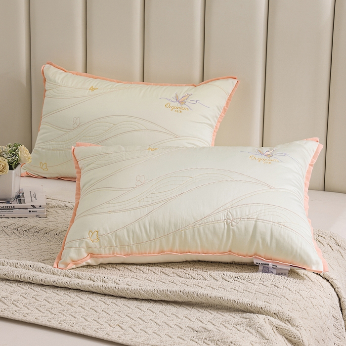 91家纺网 家纺一手货源 找家纺 （总）锦鲤枕芯 2025新款A类母婴级蚕丝蛋白多倍养肤枕芯酒店护颈抗菌防螨枕头