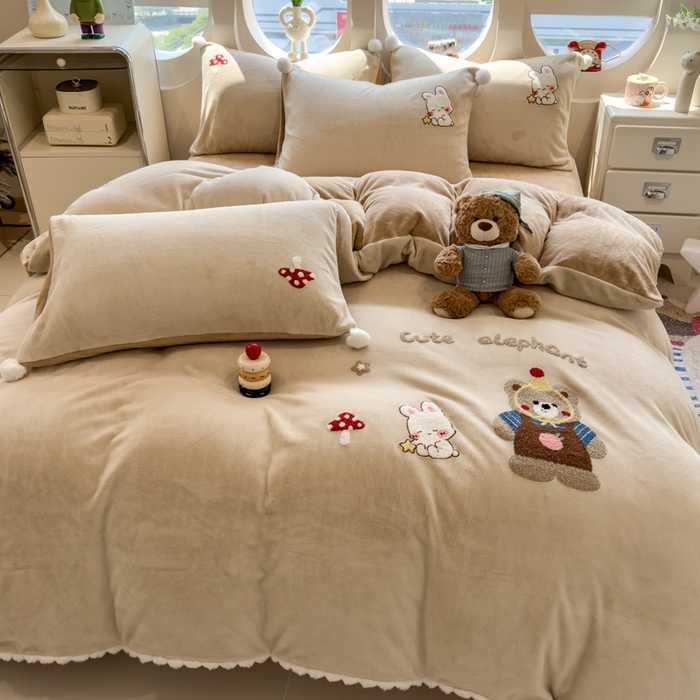 91家纺网 家纺一手货源 找家纺 （总）席世家 2025新款230g全工艺牛奶绒毛球毛巾绣四件套