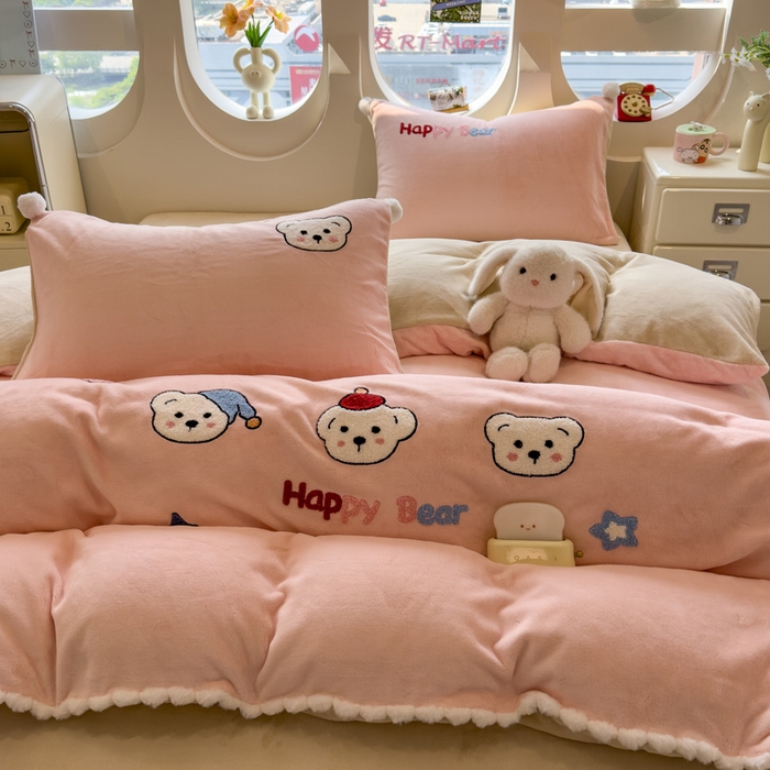 席世家 2025新款230g全工艺牛奶绒毛球毛巾绣四件套 开心小熊