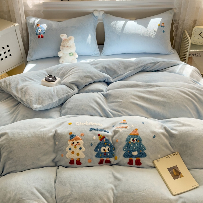 席世家 2025新款230g全工艺牛奶绒毛球毛巾绣四件套 圣诞帽