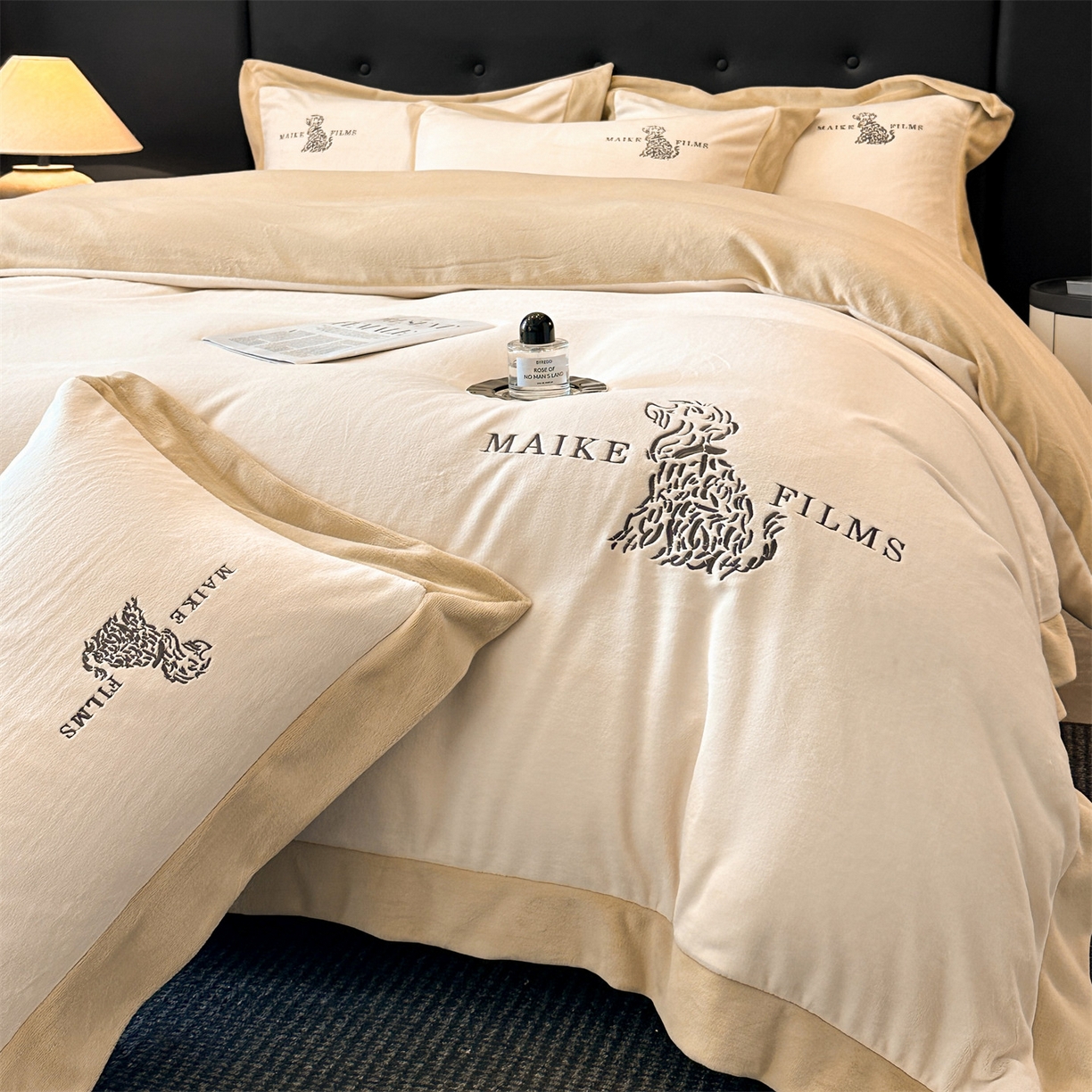 91家纺网 家纺一手货源 找家纺 （总）笙意家纺 2025新款A类牛奶绒加厚卡通刺绣四件套-旺仔