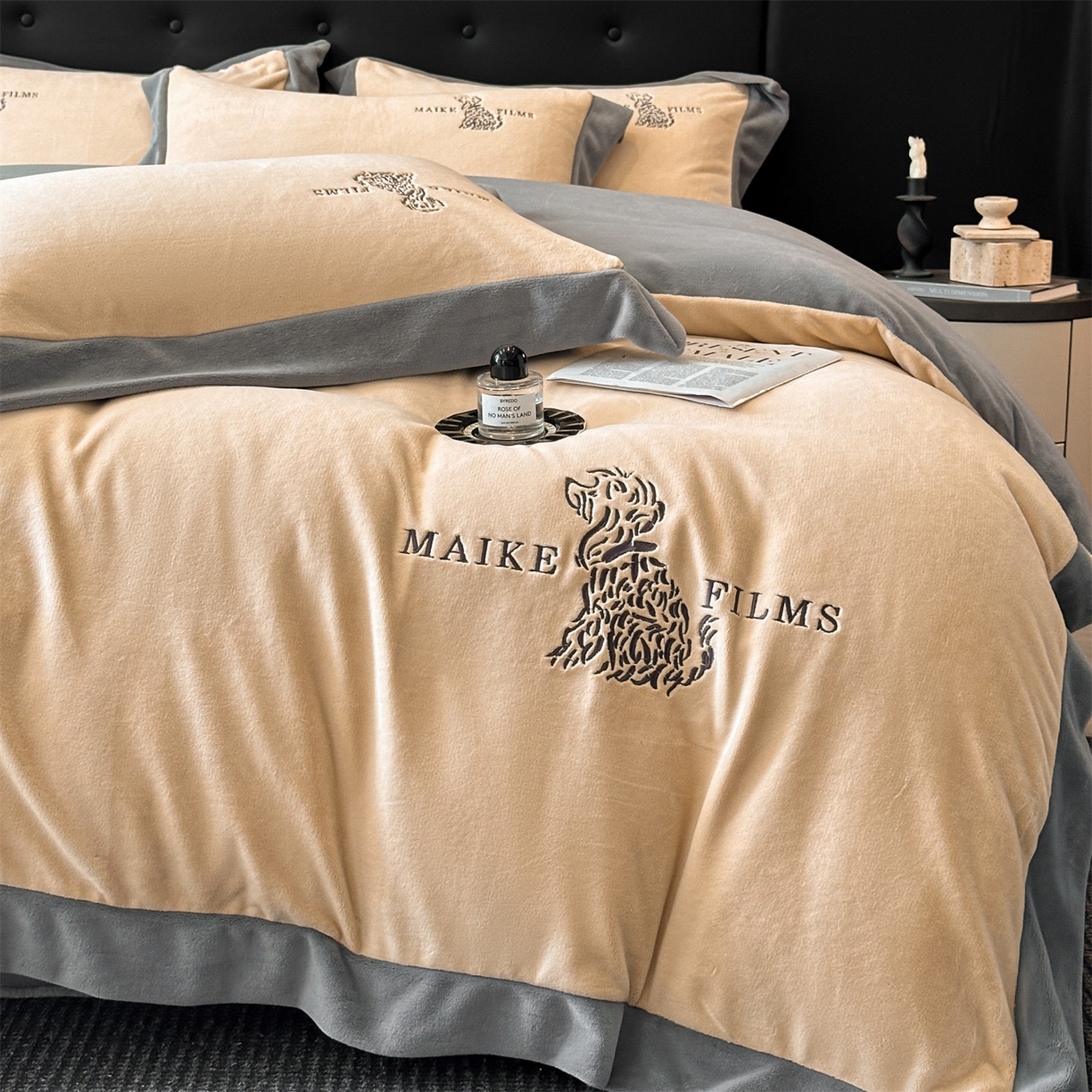 笙意家纺 2025新款A类牛奶绒加厚卡通刺绣四件套-旺仔 旺仔-香槟+中灰