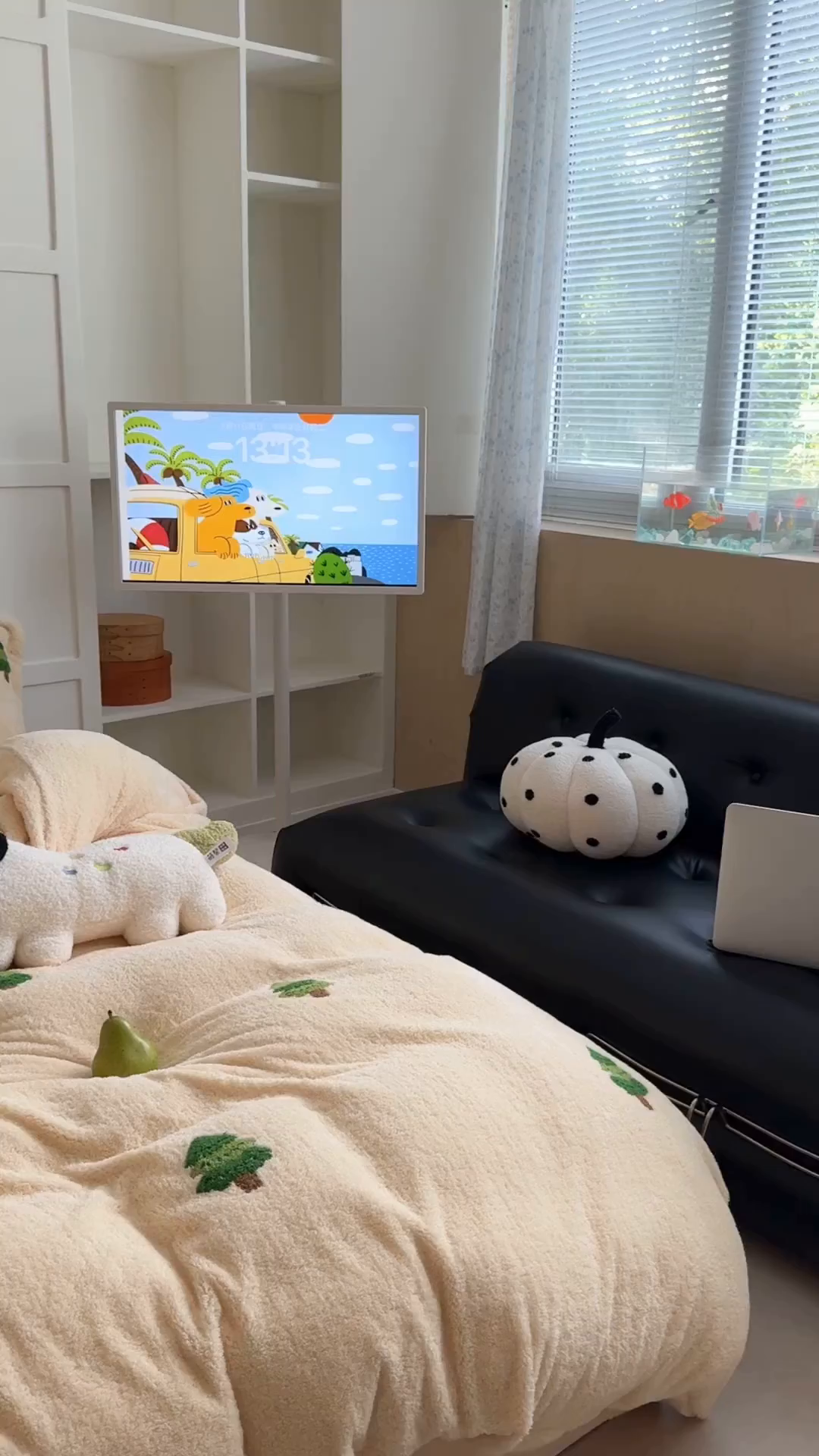 91家纺网 家纺一手货源 找家纺 萝莉家纺 2025新款加厚泰迪绒毛巾绣四件套 圣诞树黄