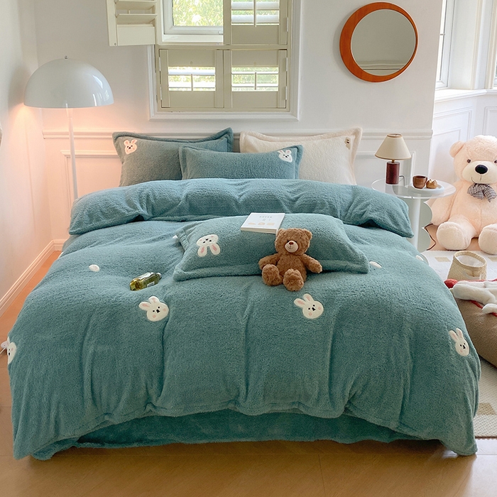 萝莉家纺 2025新款加厚泰迪绒毛巾绣四件套 小免蓝