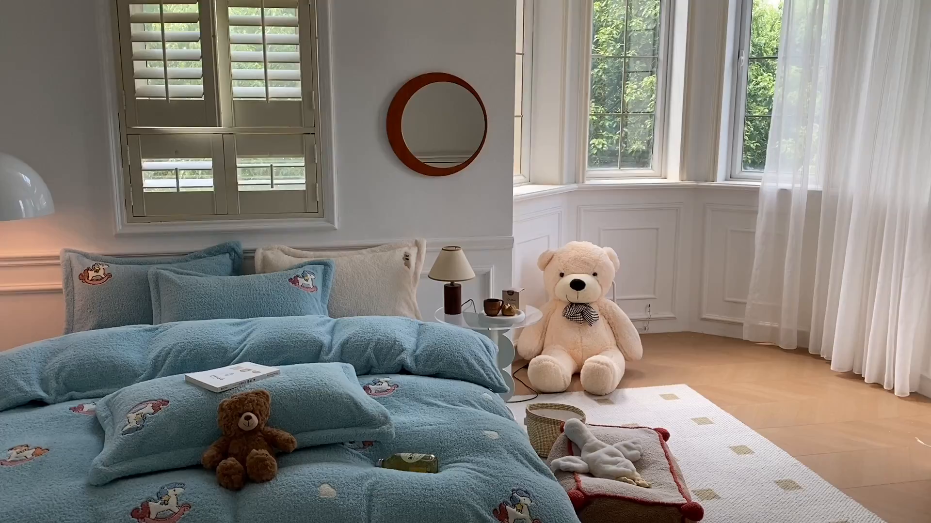 91家纺网 家纺一手货源 找家纺 萝莉家纺 2025新款加厚泰迪绒毛巾绣四件套 小木马水兰