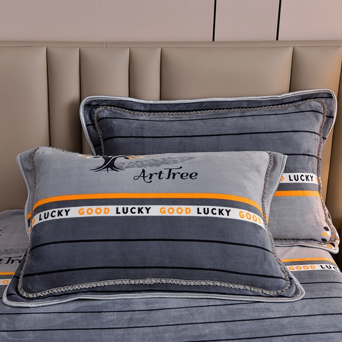 91家纺网 家纺一手货源 找家纺 赛丽雅 2025新款牛奶绒床裙四件套8-9斤法莱绒直播爆款日产2万套 摇钱树