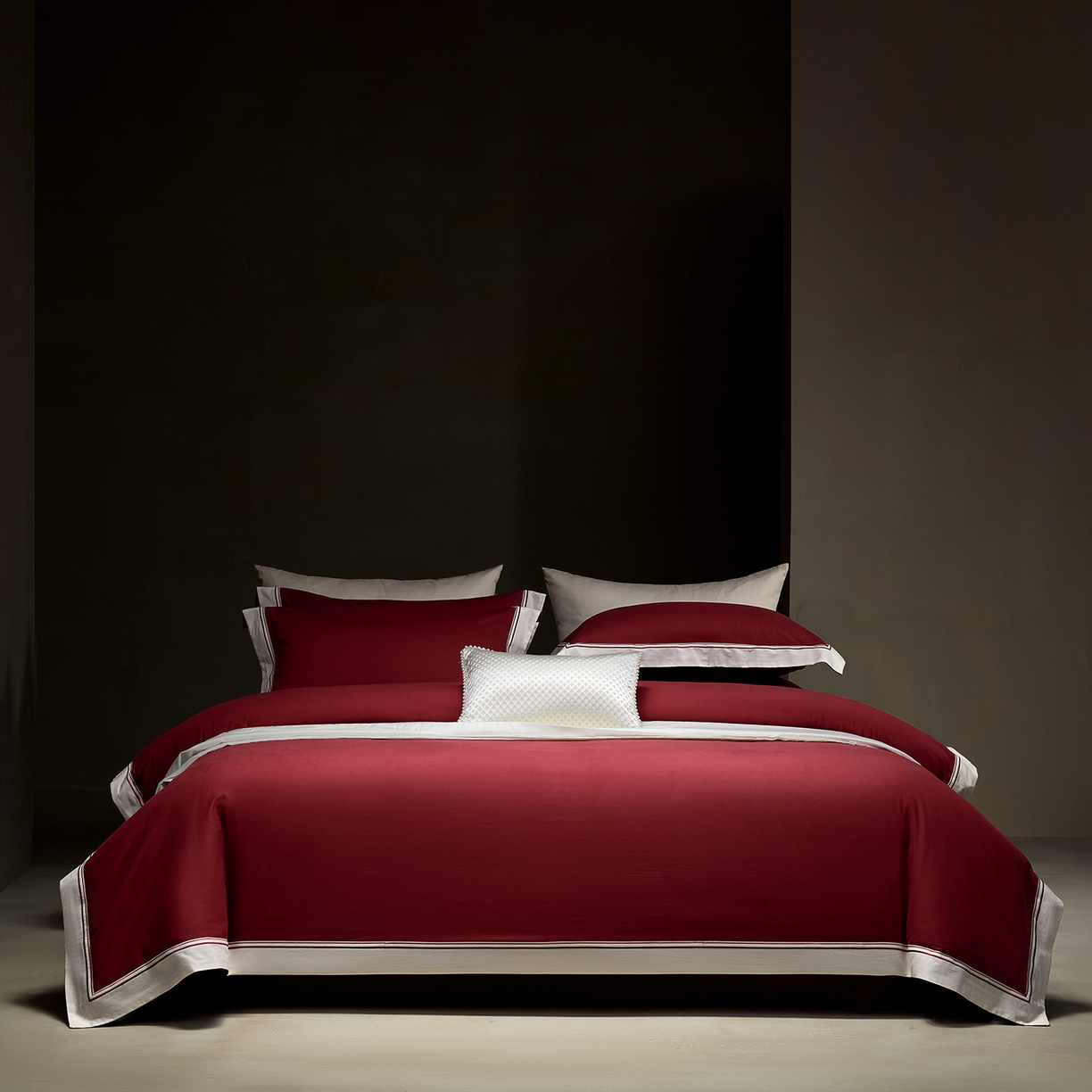 佳汐蓝家纺 2025新款100支全棉色织提花臻棉绣花四件套-利雅系列 利雅-波尔红