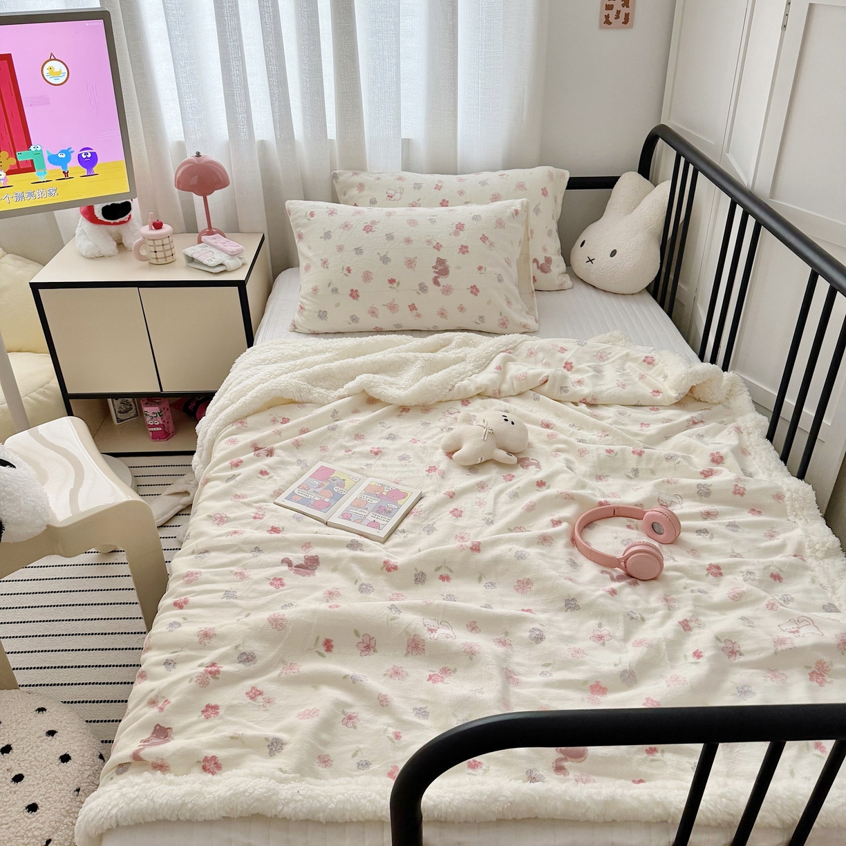 大元 2025新款ins加厚小清新牛奶绒羊羔绒毛毯午睡毯沙发盖毯 花园小猫咪