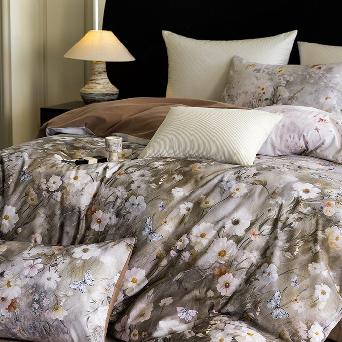 91家纺网 家纺一手货源 找家纺 立奥被业 2025新款全棉高密磨毛数码印花四件套（控价199）蝶舞咖