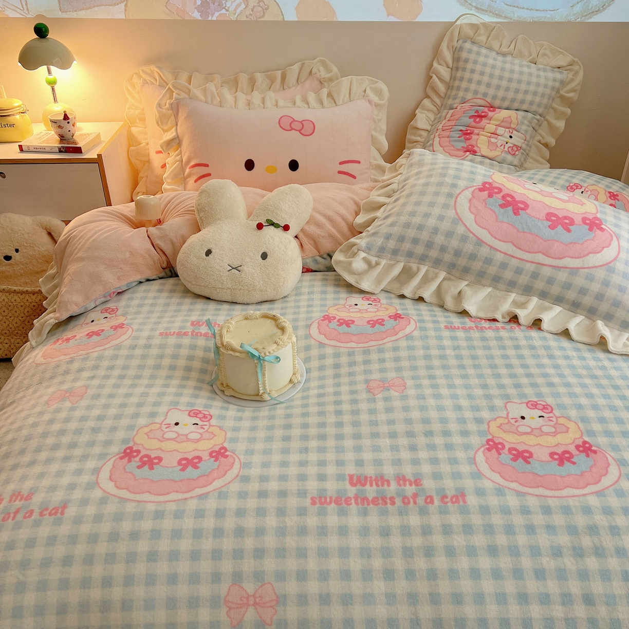 91家纺网 家纺一手货源 找家纺 （总）沐慕 2025新款高克重花边款牛奶绒四件套