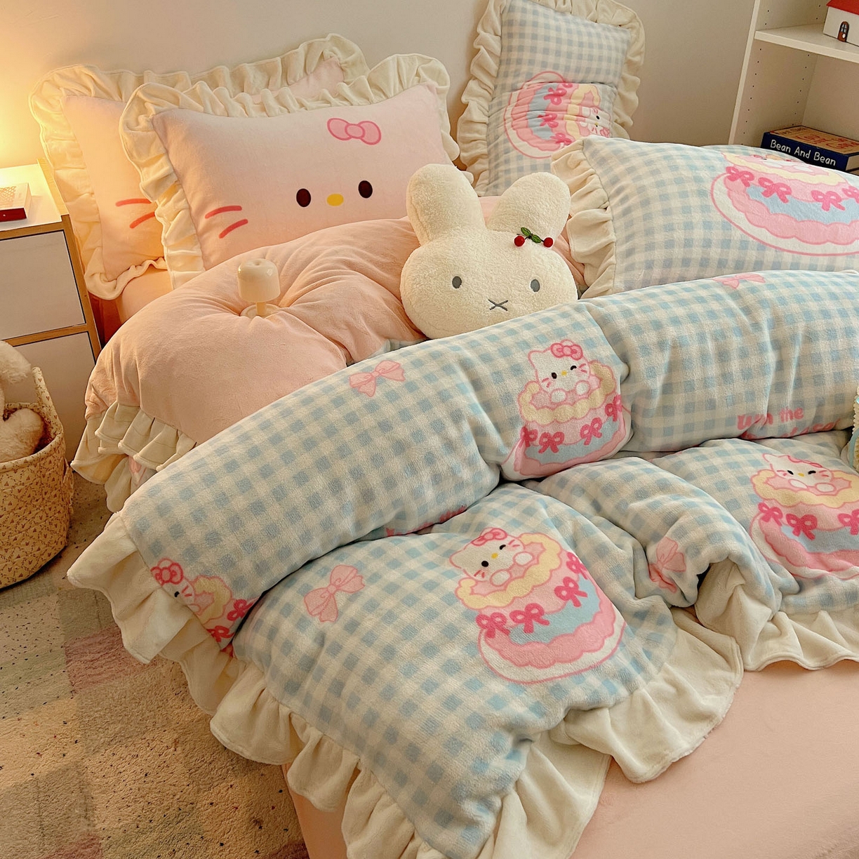 91家纺网 家纺一手货源 找家纺 （总）沐慕 2025新款高克重花边款牛奶绒四件套