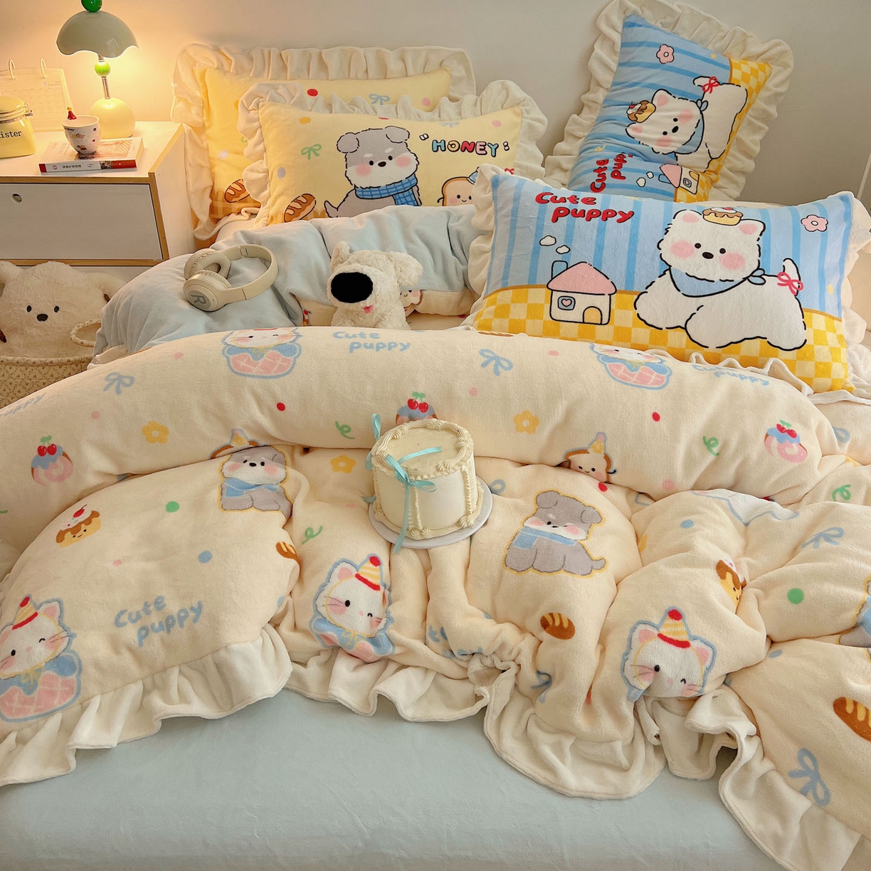 91家纺网 家纺一手货源 找家纺 （总）沐慕 2025新款高克重花边款牛奶绒四件套