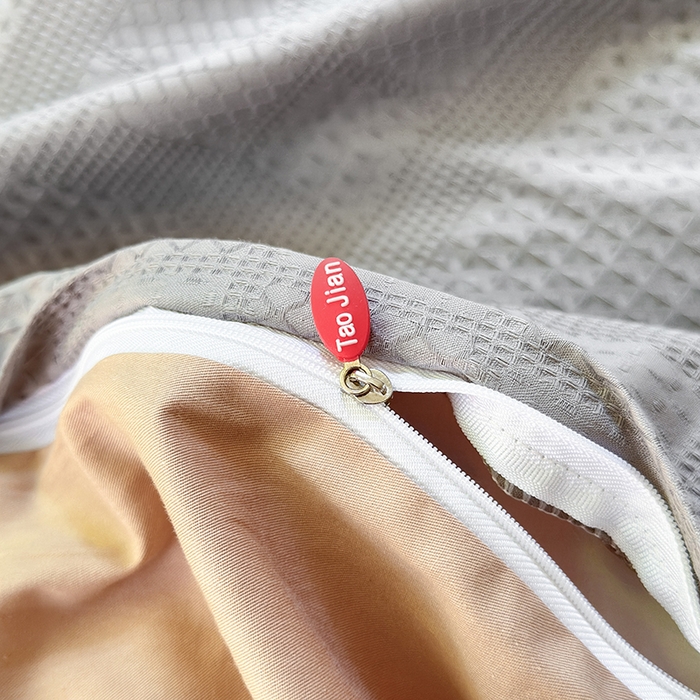 91家纺网 家纺一手货源 找家纺 菡宝 2025新款全棉纯棉色织小提花四件套支持定制定做尺寸 大方块灰