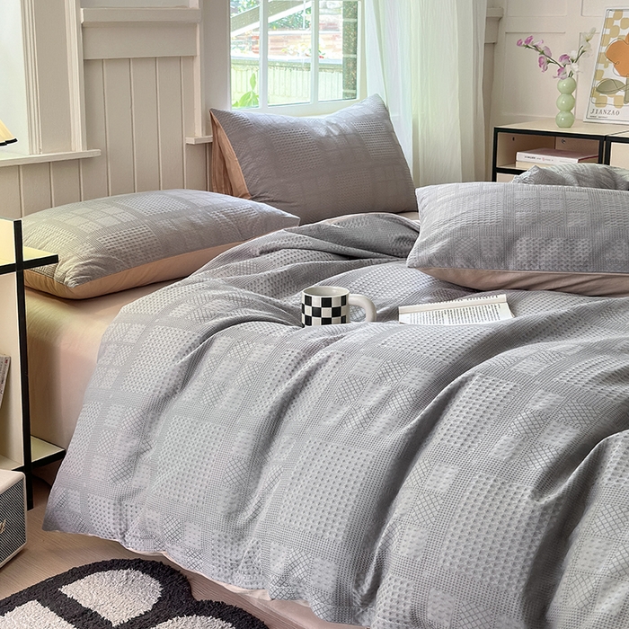 91家纺网 家纺一手货源 找家纺 菡宝 2025新款全棉纯棉色织小提花四件套支持定制定做尺寸 大方块灰