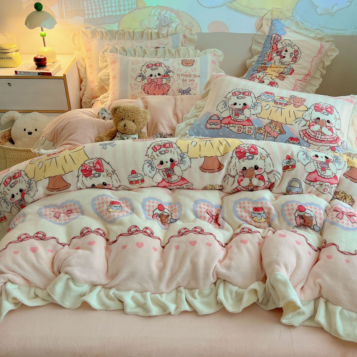 91家纺网 家纺一手货源 找家纺 （总）沐慕 2025新款高克重花边款牛奶绒四件套