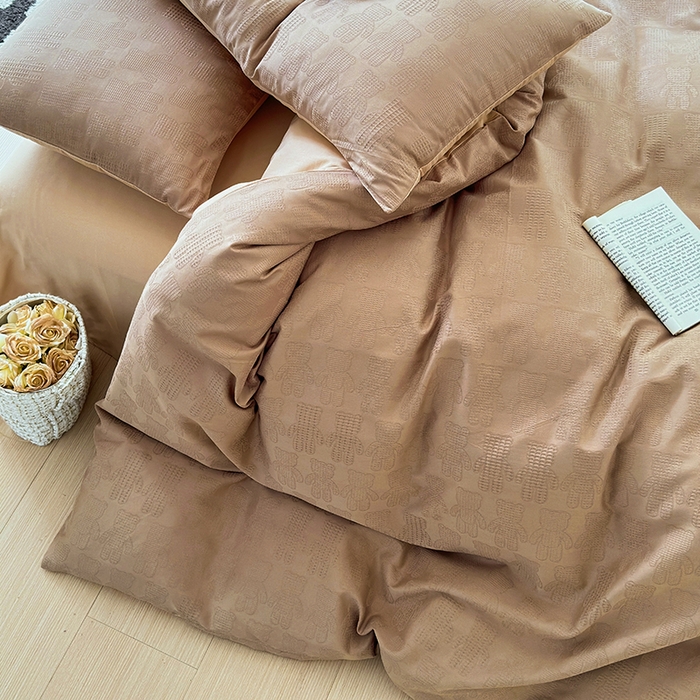 91家纺网 家纺一手货源 找家纺 菡宝 2025新款全棉纯棉色织小提花四件套支持定制定做尺寸 暴力熊卡其