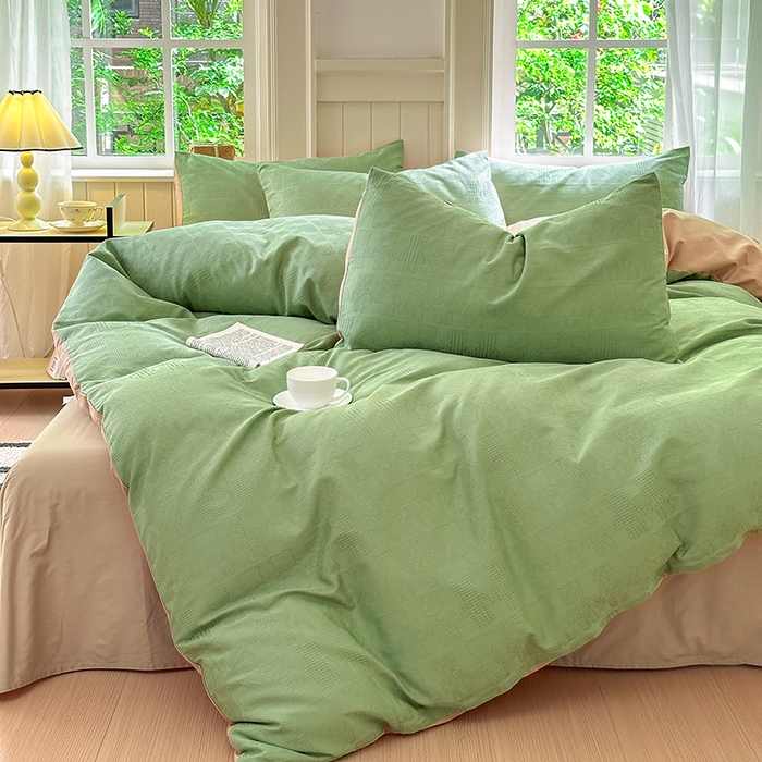 91家纺网 家纺一手货源 找家纺 菡宝 2025新款全棉纯棉色织小提花四件套支持定制定做尺寸 暴力熊绿