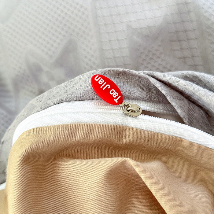 91家纺网 家纺一手货源 找家纺 菡宝 2025新款全棉纯棉色织小提花四件套支持定制定做尺寸 千鸟格灰