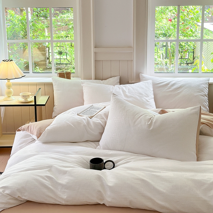 91家纺网 家纺一手货源 找家纺 菡宝 2025新款全棉纯棉色织小提花四件套支持定制定做尺寸 千鸟格白