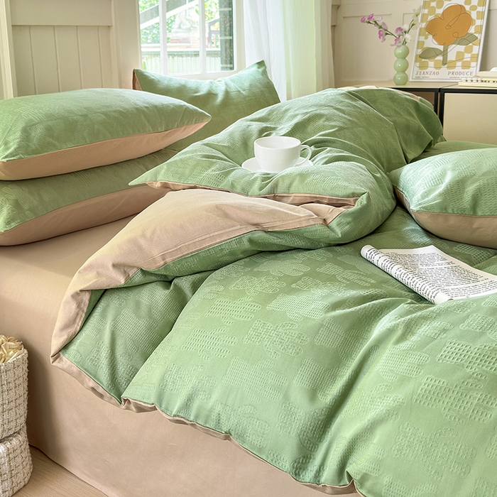 91家纺网 家纺一手货源 找家纺 菡宝 2025新款全棉纯棉色织小提花四件套支持定制定做尺寸 暴力熊绿