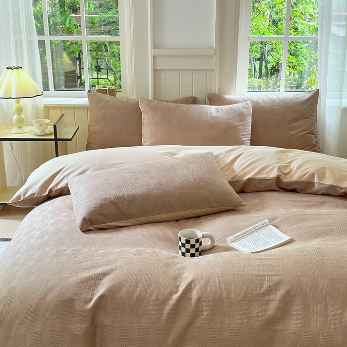 91家纺网 家纺一手货源 找家纺 菡宝 2025新款全棉纯棉色织小提花四件套支持定制定做尺寸 暴力熊卡其