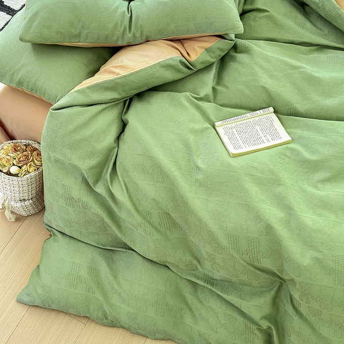 91家纺网 家纺一手货源 找家纺 菡宝 2025新款全棉纯棉色织小提花四件套支持定制定做尺寸 暴力熊绿