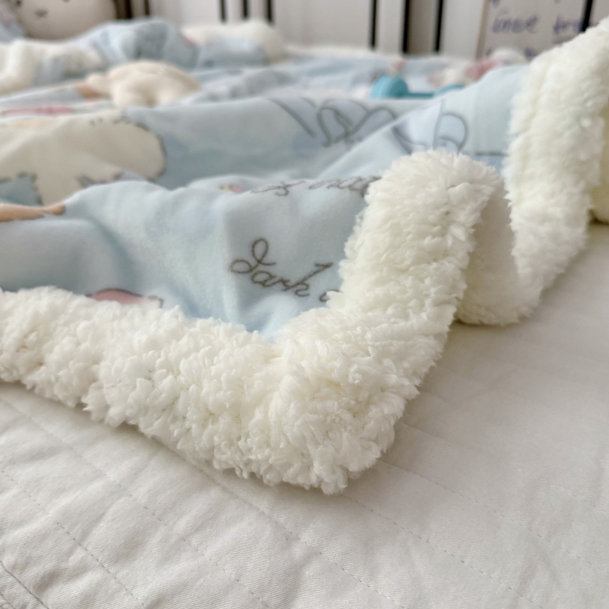 91家纺网 家纺一手货源 找家纺 大元 2025新款ins加厚小清新牛奶绒羊羔绒毛毯午睡毯沙发盖毯 礼物猫