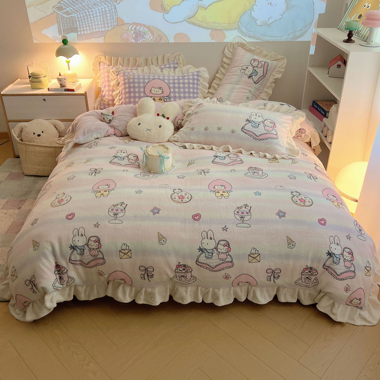 91家纺网 家纺一手货源 找家纺 沐慕 2025新款高克重花边款牛奶绒四件套 花边-彩虹伙伴