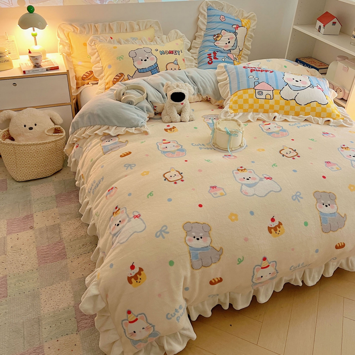 91家纺网 家纺一手货源 找家纺 沐慕 2025新款高克重花边款牛奶绒四件套 花边-哈宁小狗