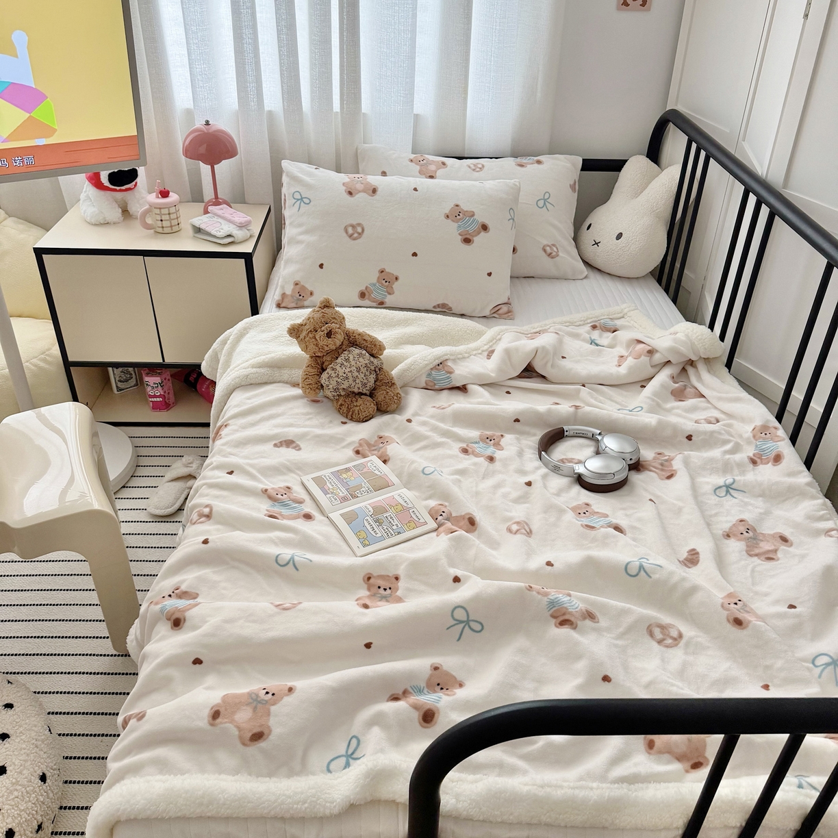 大元 2025新款ins加厚小清新牛奶绒羊羔绒毛毯午睡毯沙发盖毯 牛角包小熊