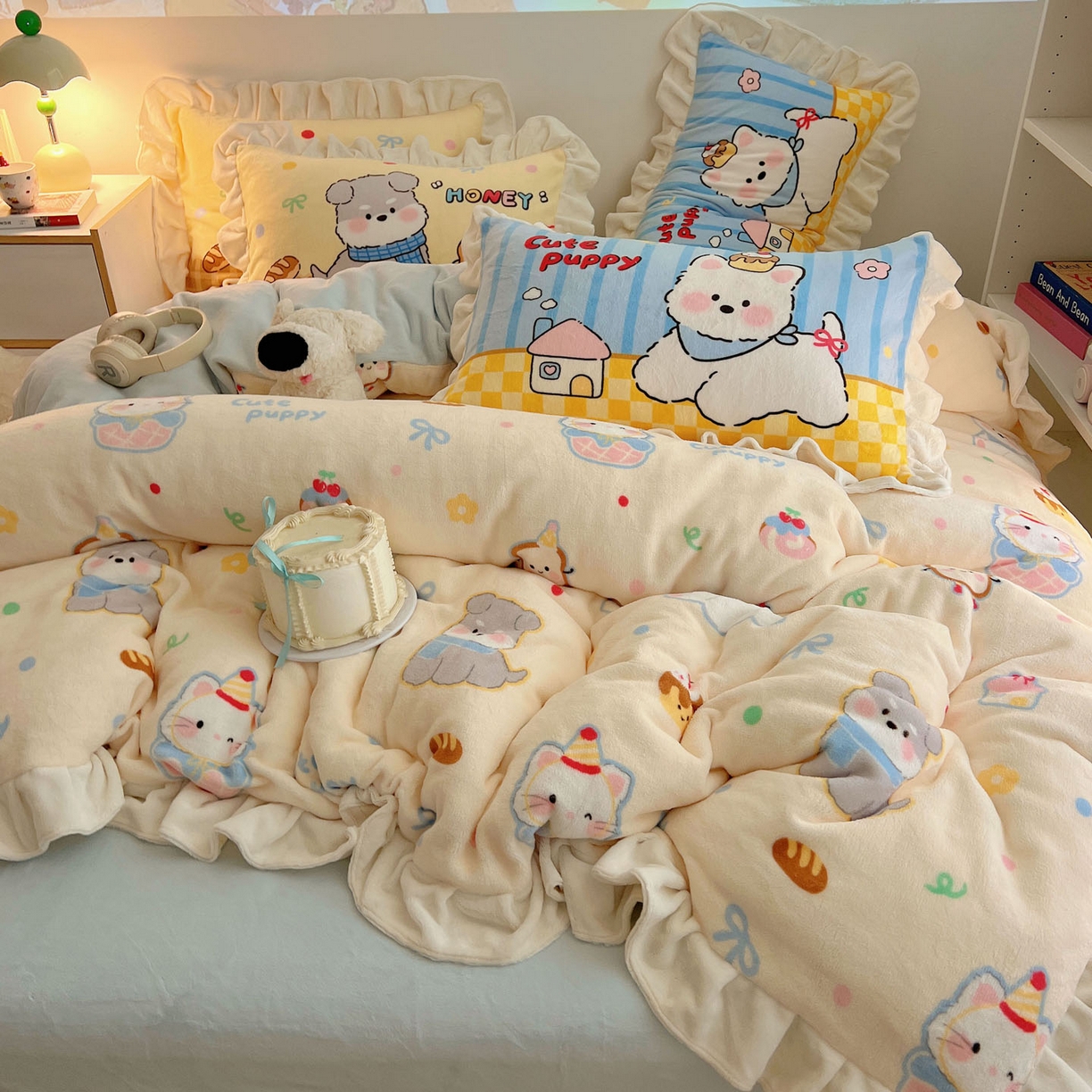 91家纺网 家纺一手货源 找家纺 沐慕 2025新款高克重花边款牛奶绒四件套 花边-哈宁小狗