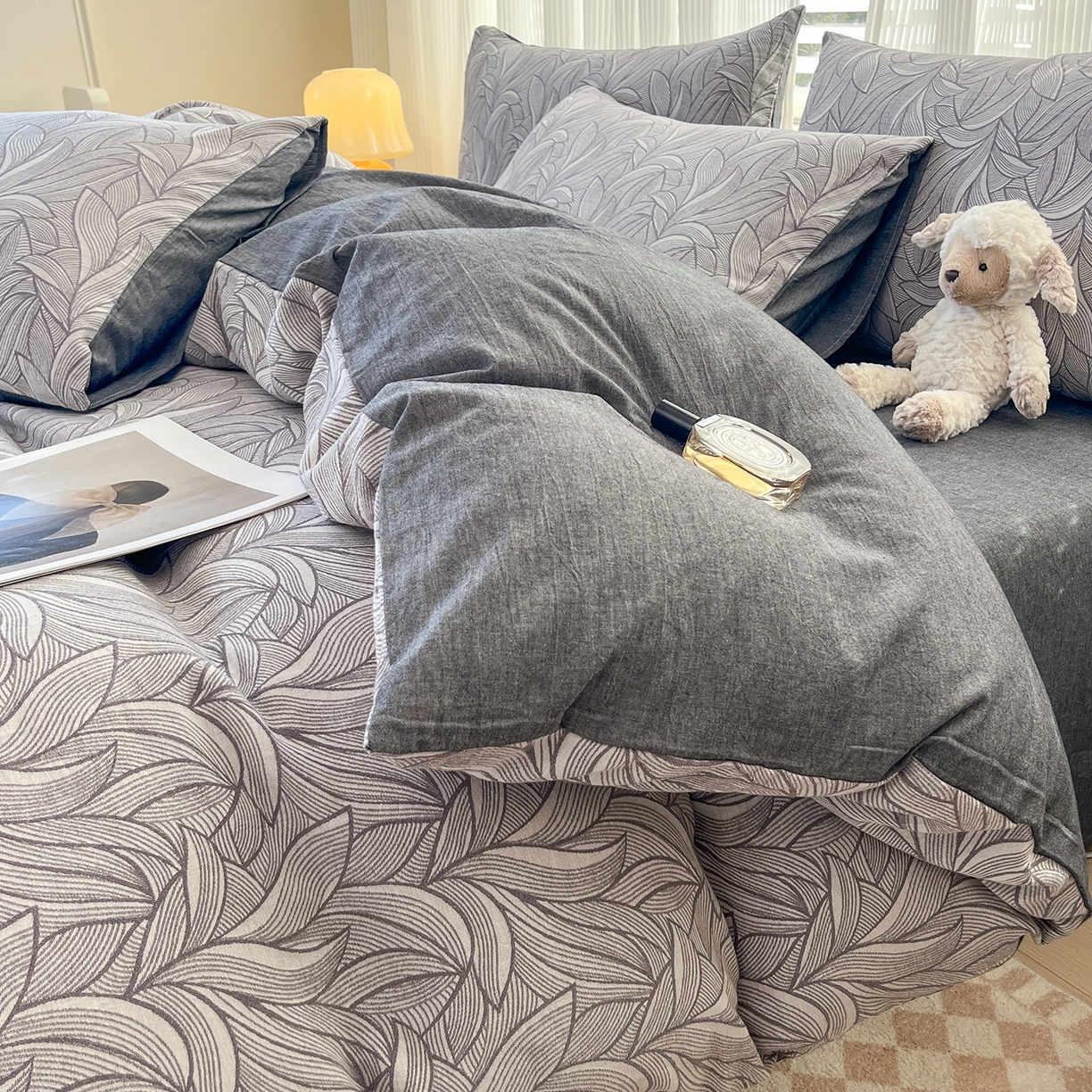 91家纺网 家纺一手货源 找家纺 菡宝 2025新款全棉纯棉色织双层纱提花四件套支持定制定做尺寸 摩登