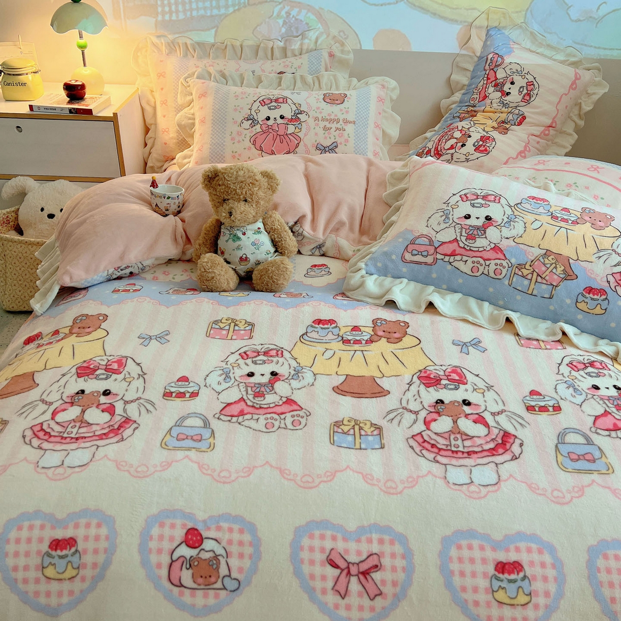 91家纺网 家纺一手货源 找家纺 沐慕 2025新款高克重花边款牛奶绒四件套 花边-洛丽塔