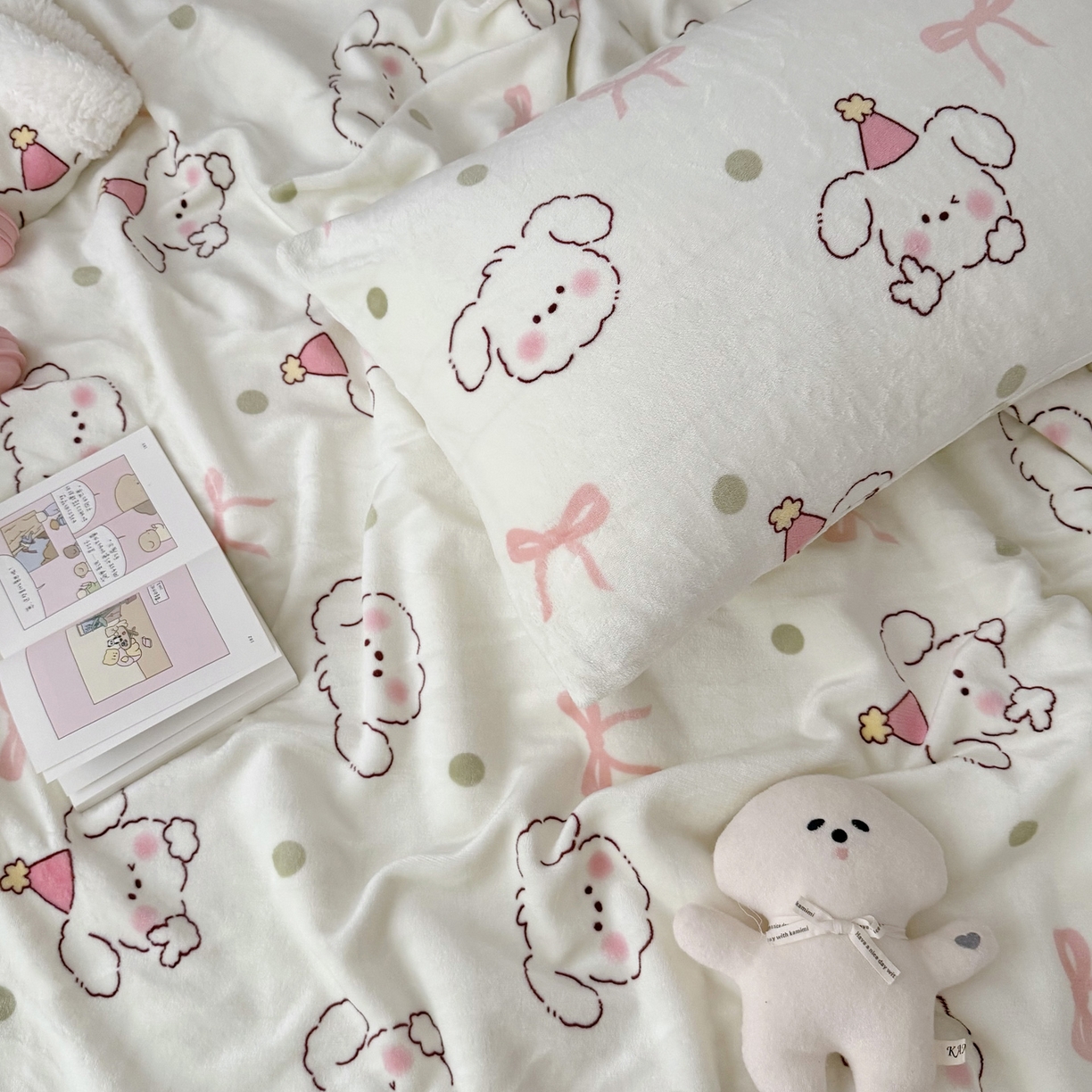 91家纺网 家纺一手货源 找家纺 大元 2025新款ins加厚小清新牛奶绒羊羔绒毛毯午睡毯沙发盖毯 线条小狗