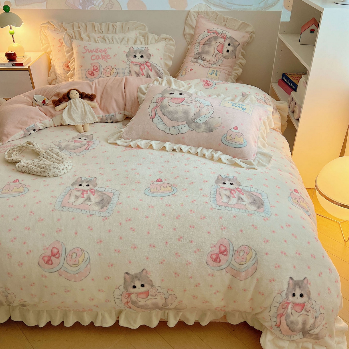 91家纺网 家纺一手货源 找家纺 沐慕 2025新款高克重花边款牛奶绒四件套 花边-玫瑰粉喵